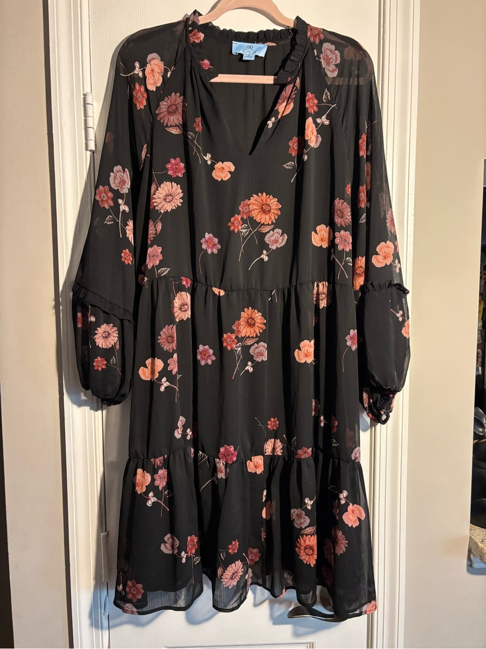 CeCe Plus-size Black Floral Tiered Long Sleeve Dress size 2X